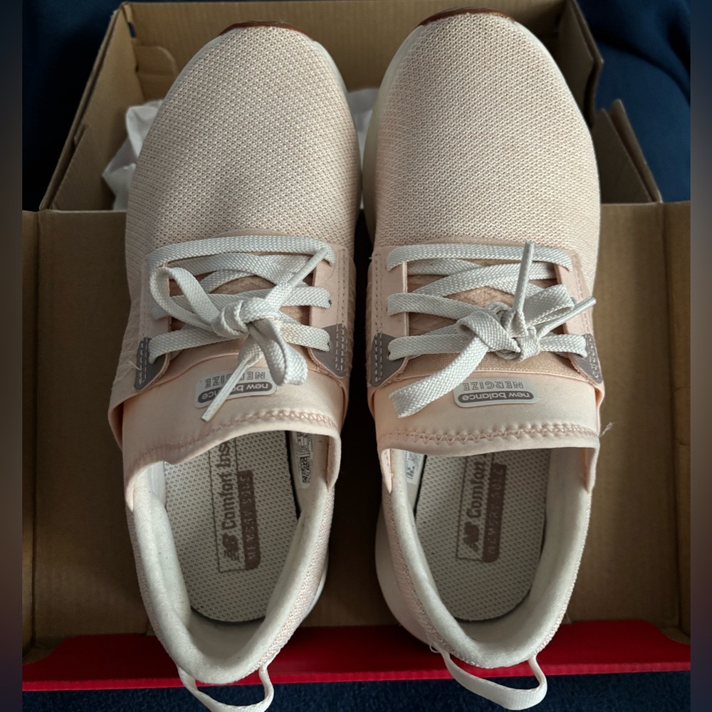 New Balance DynaSoft Nergize v3 size 5.5 US peach
